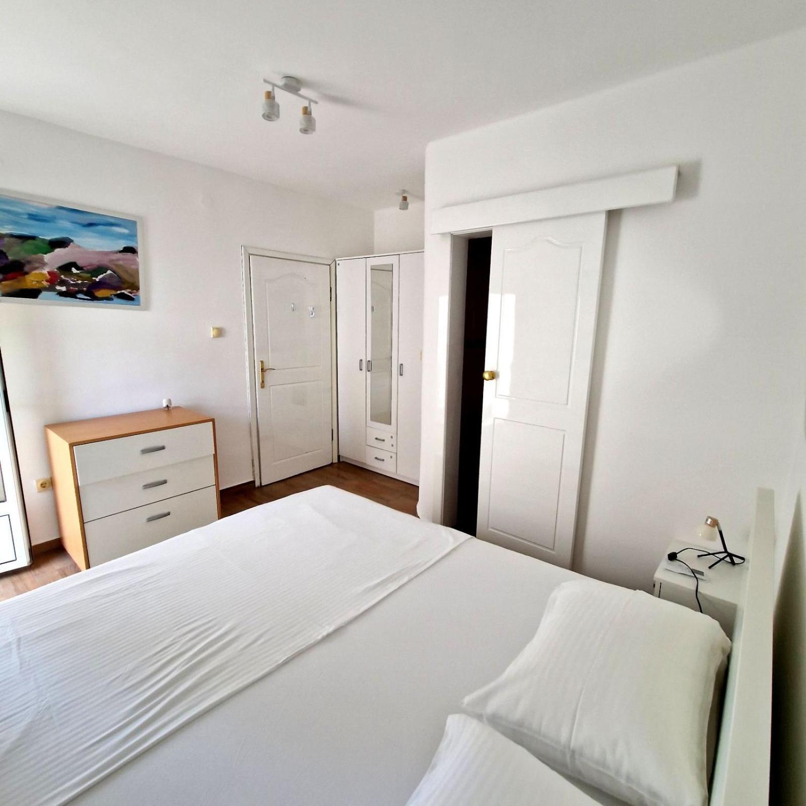 Hortus Apartments Sveti Stefan Buitenkant foto